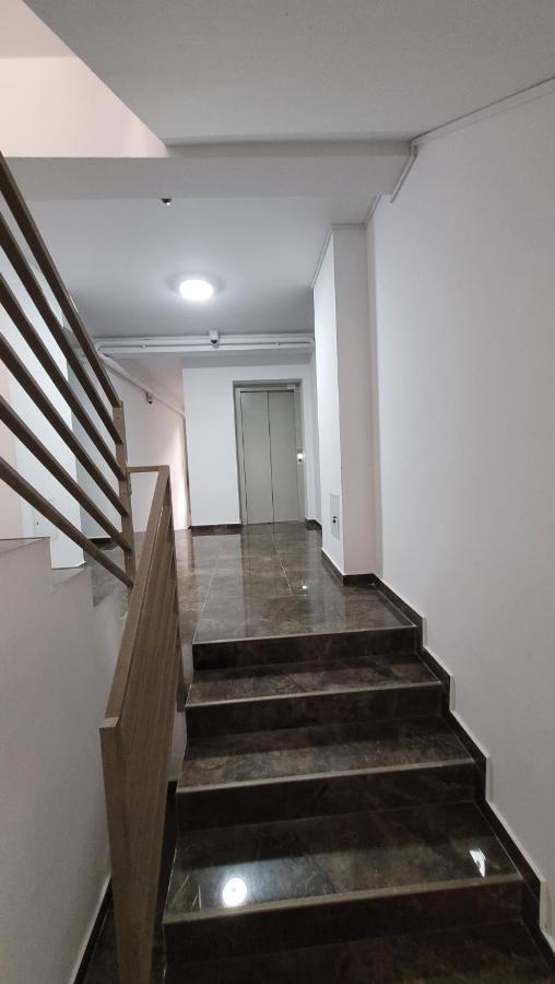 Apartamento Magic Mirror Satu Mare Exterior foto
