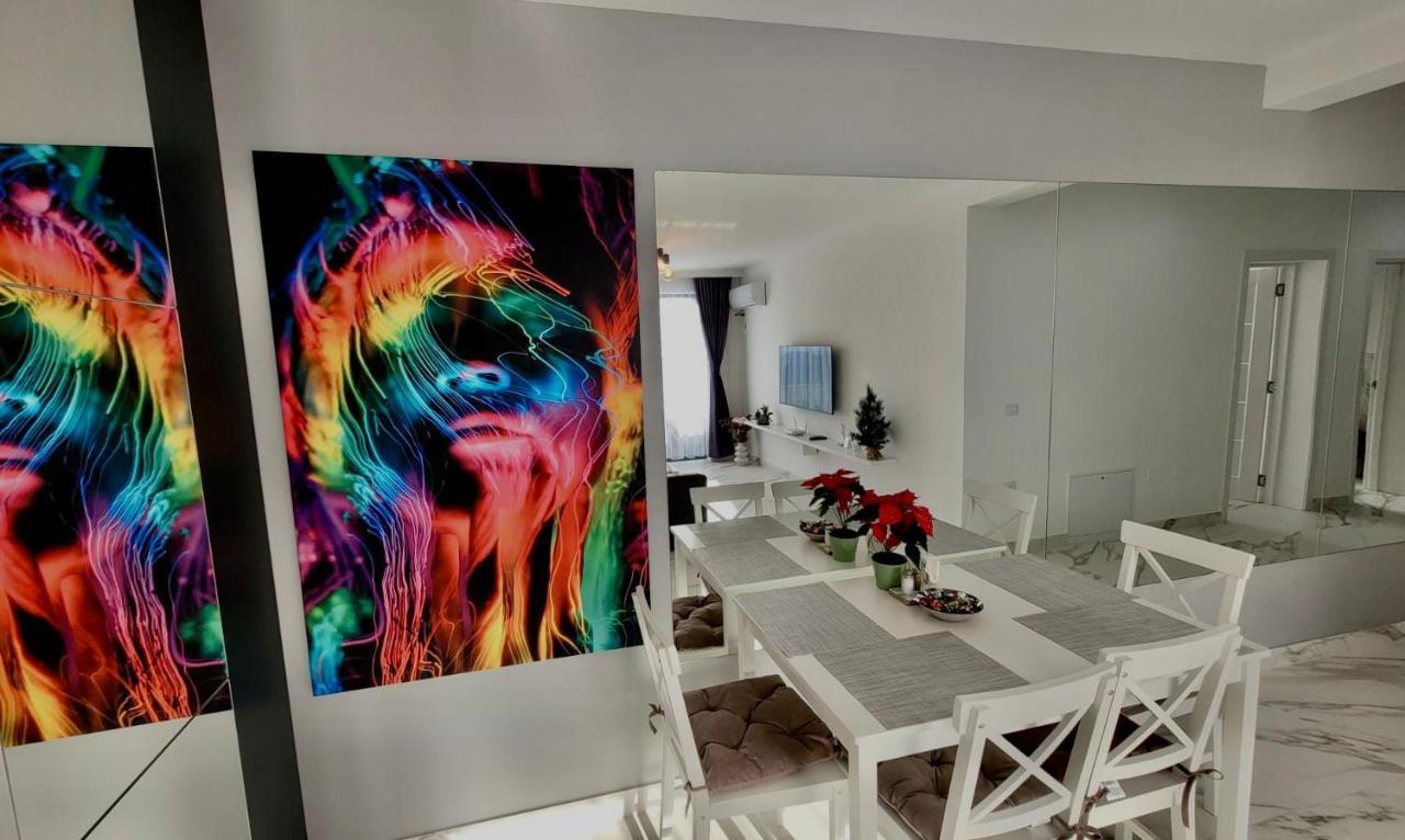 Apartamento Magic Mirror Satu Mare Exterior foto